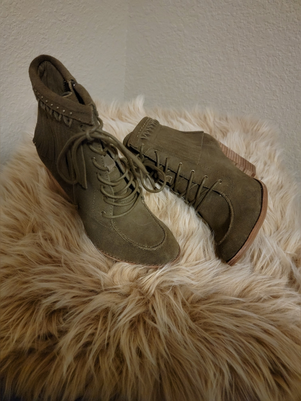 (NEW) Gianni Bini Lace-Up Fringe Boots - Army Green Color - Picture 3 of 4